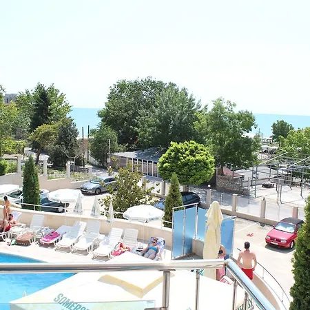 Apartment Private Marine Area